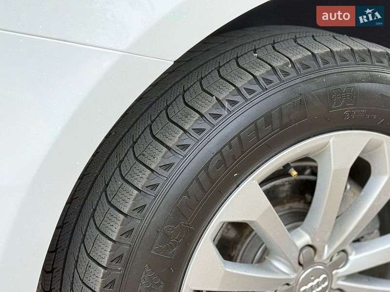 Позашляховик / Кросовер Audi Q5 2013 в Рівному