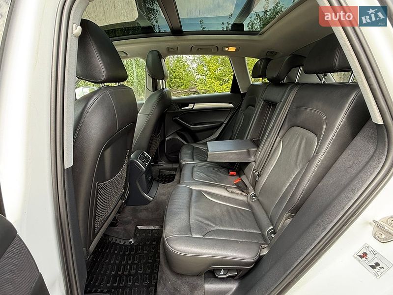 Позашляховик / Кросовер Audi Q5 2013 в Рівному
