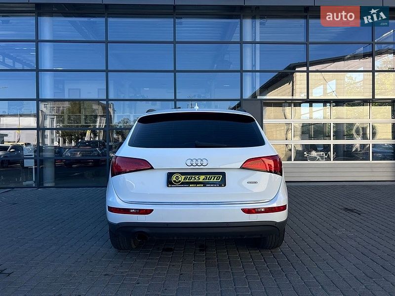 Внедорожник / Кроссовер Audi Q5 2015 в Ивано-Франковске