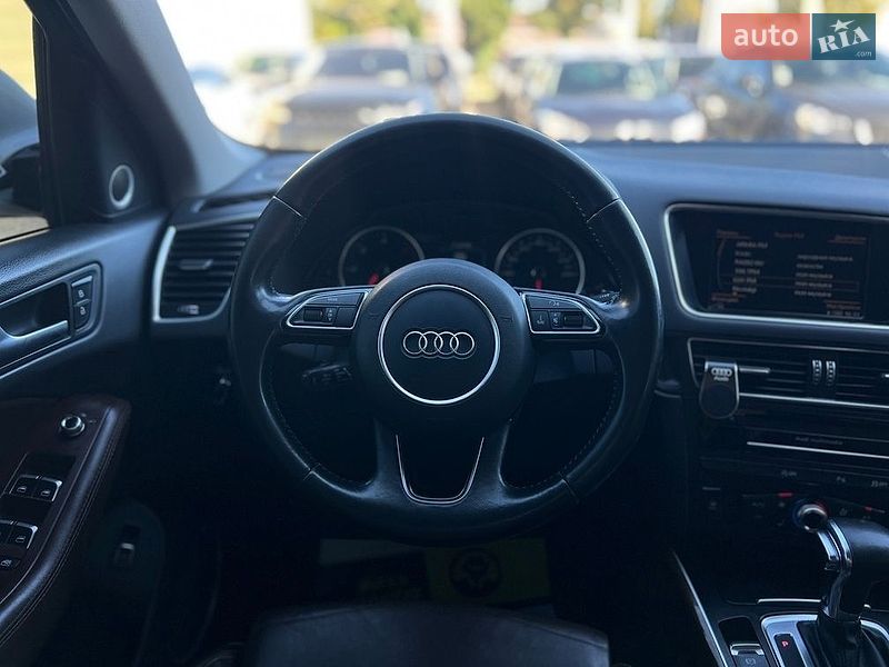 Внедорожник / Кроссовер Audi Q5 2015 в Ивано-Франковске