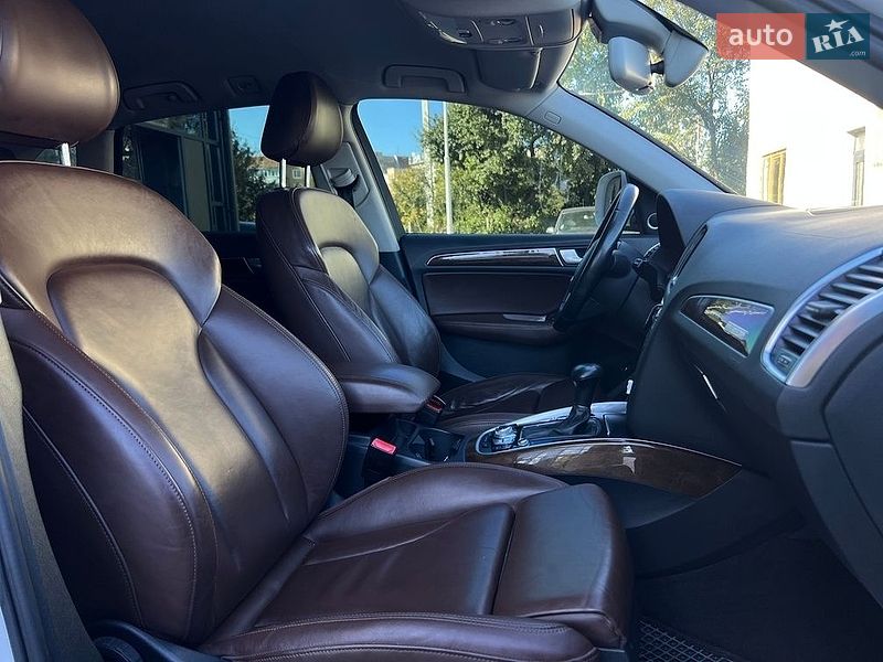 Внедорожник / Кроссовер Audi Q5 2015 в Ивано-Франковске
