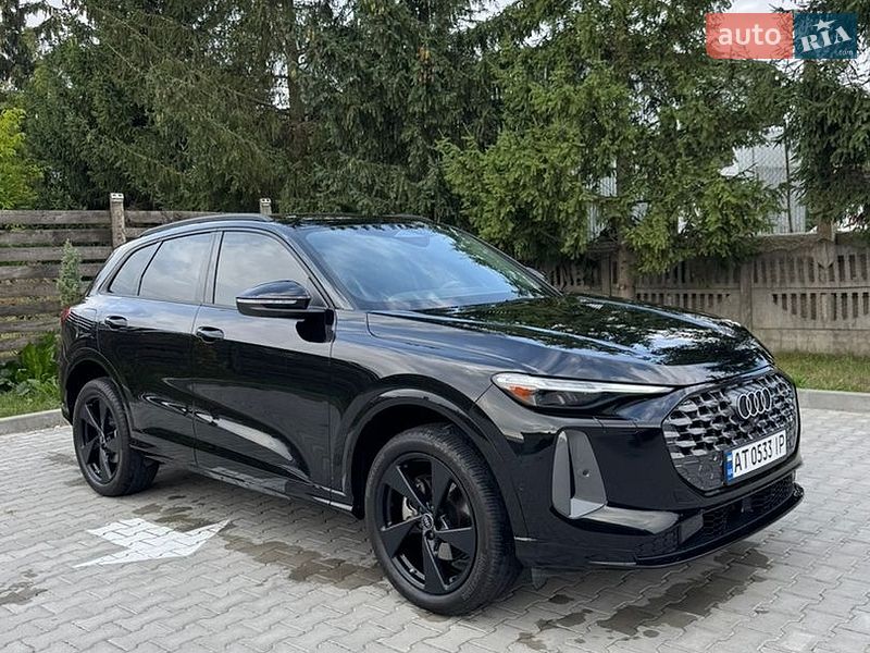 Внедорожник / Кроссовер Audi Q5 2025 в Ивано-Франковске