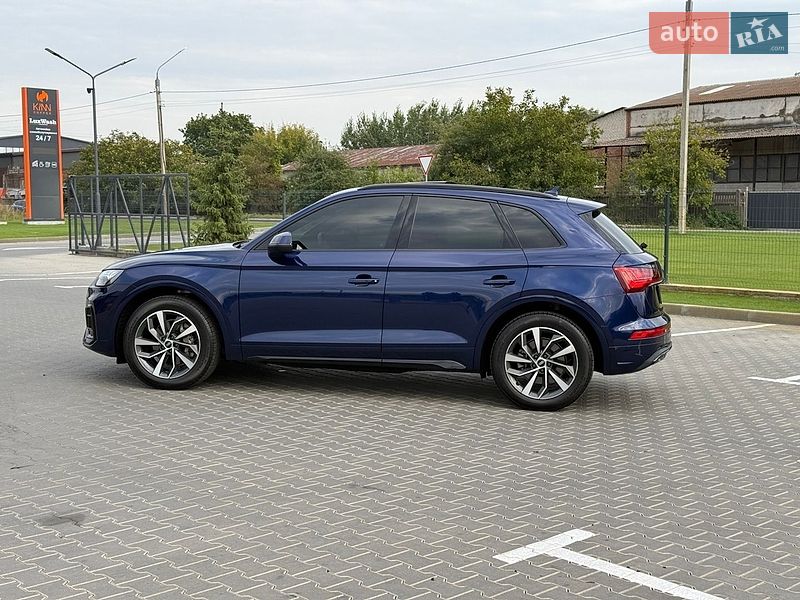 Позашляховик / Кросовер Audi Q5 2021 в Вінниці