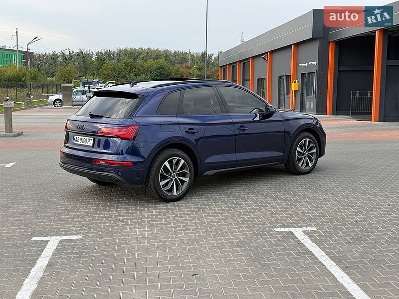 Позашляховик / Кросовер Audi Q5 2021 в Вінниці