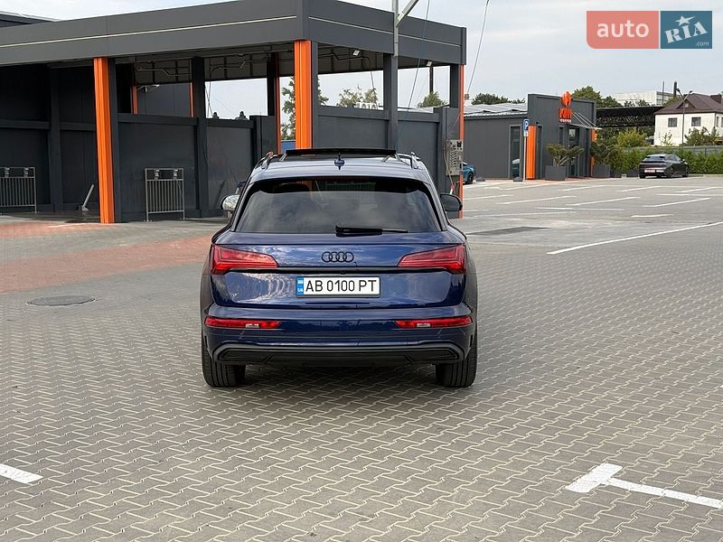 Позашляховик / Кросовер Audi Q5 2021 в Вінниці