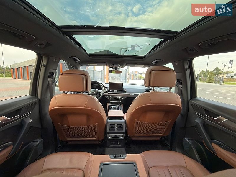 Позашляховик / Кросовер Audi Q5 2021 в Вінниці