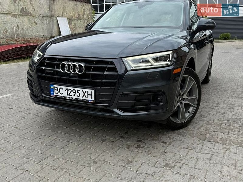 Внедорожник / Кроссовер Audi Q5 2018 в Львове Внедорожник / Кроссовер Audi Q5 2018 в Львове