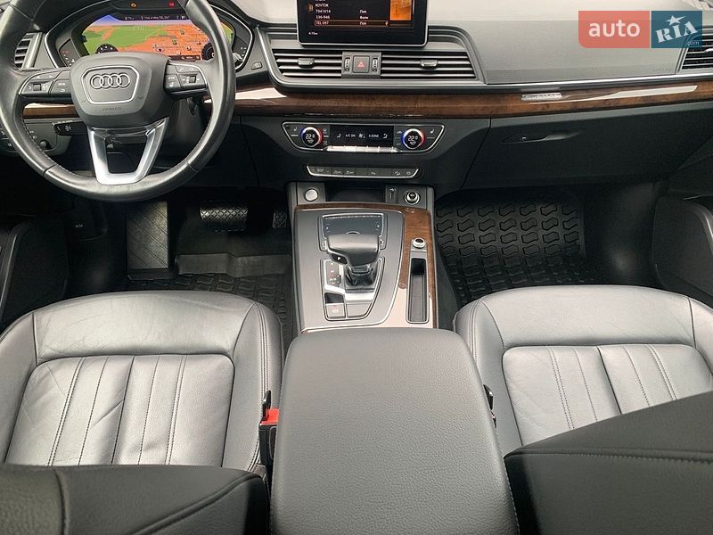 Внедорожник / Кроссовер Audi Q5 2020 в Стрые