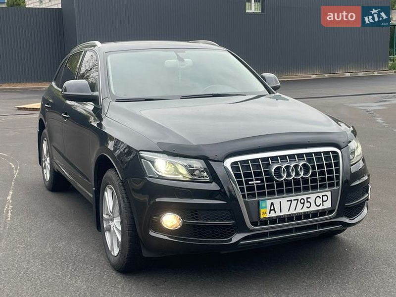 Внедорожник / Кроссовер Audi Q5 2009 в Киеве