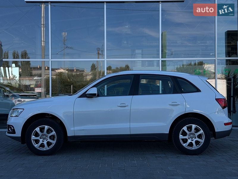 Позашляховик / Кросовер Audi Q5 2013 в Києві