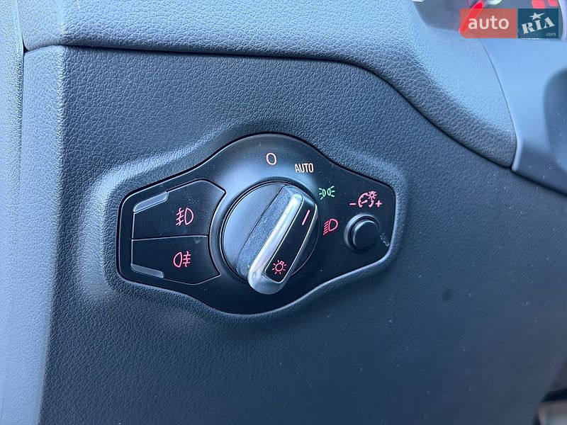 Позашляховик / Кросовер Audi Q5 2013 в Києві
