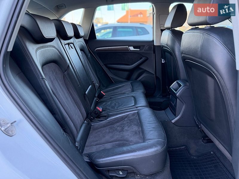 Позашляховик / Кросовер Audi Q5 2013 в Києві