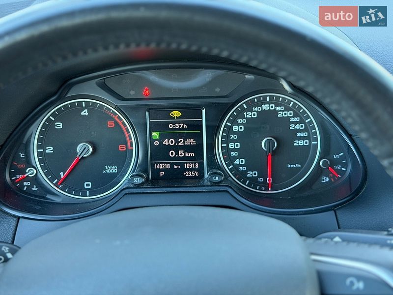 Позашляховик / Кросовер Audi Q5 2013 в Києві