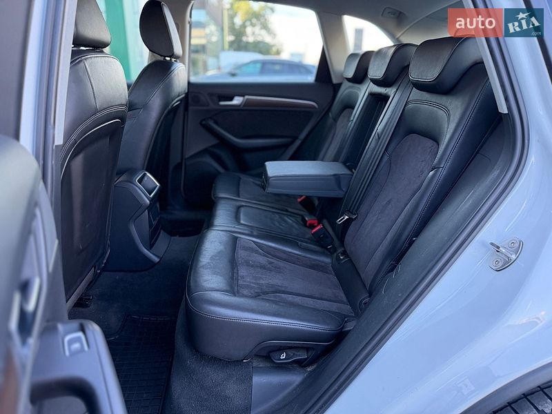 Позашляховик / Кросовер Audi Q5 2013 в Києві