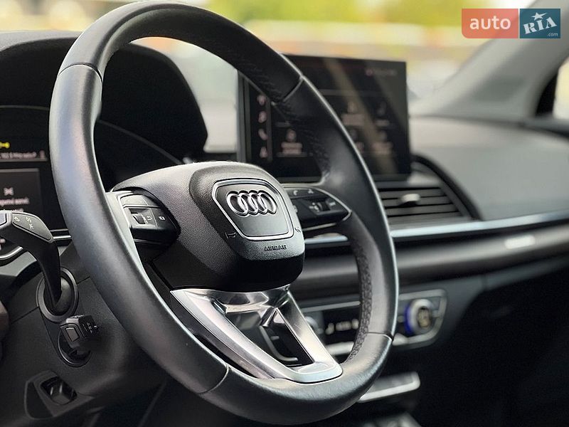 Внедорожник / Кроссовер Audi Q5 2022 в Львове