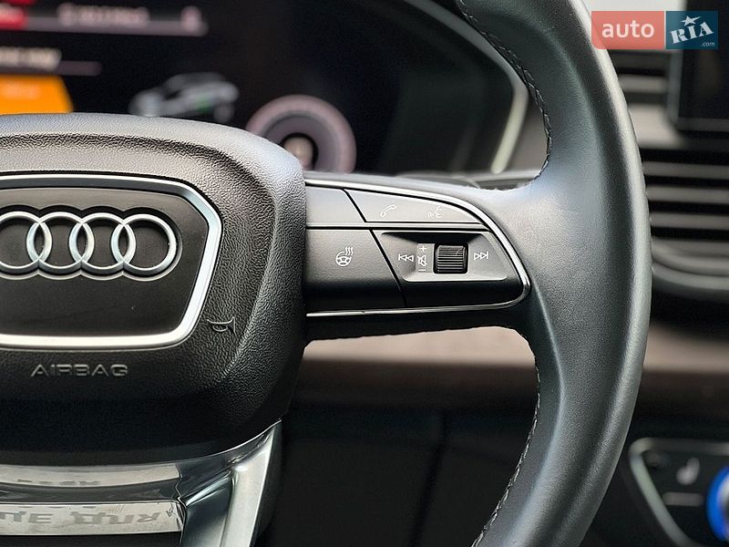 Внедорожник / Кроссовер Audi Q5 2022 в Львове