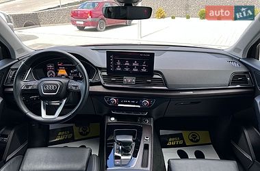 Внедорожник / Кроссовер Audi Q5 2022 в Львове