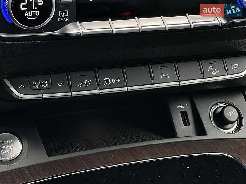 Внедорожник / Кроссовер Audi Q5 2022 в Львове