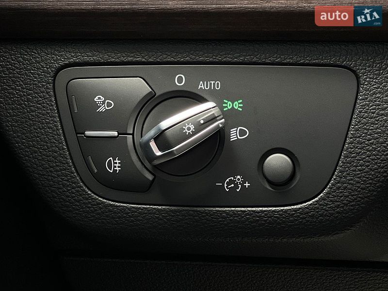Внедорожник / Кроссовер Audi Q5 2022 в Львове