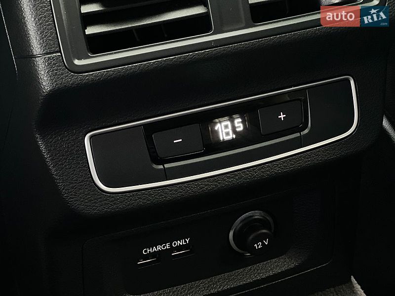 Внедорожник / Кроссовер Audi Q5 2022 в Львове
