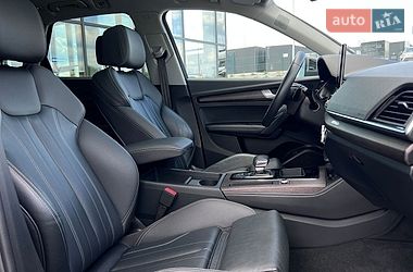 Внедорожник / Кроссовер Audi Q5 2022 в Львове