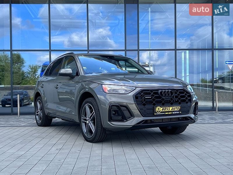 Внедорожник / Кроссовер Audi Q5 2022 в Львове