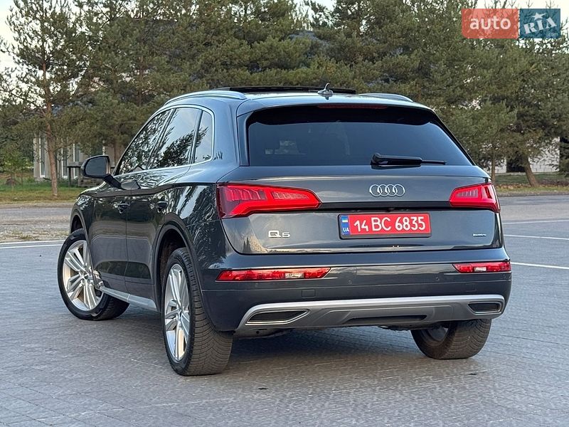 Позашляховик / Кросовер Audi Q5 2018 в Львові