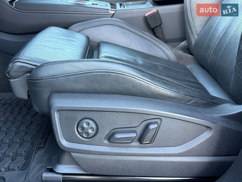 Позашляховик / Кросовер Audi Q5 2018 в Львові