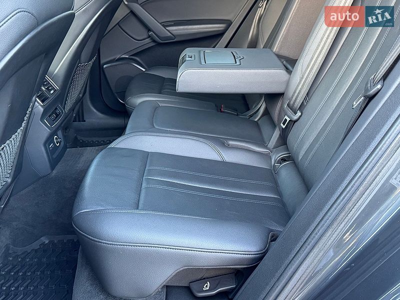 Позашляховик / Кросовер Audi Q5 2018 в Львові