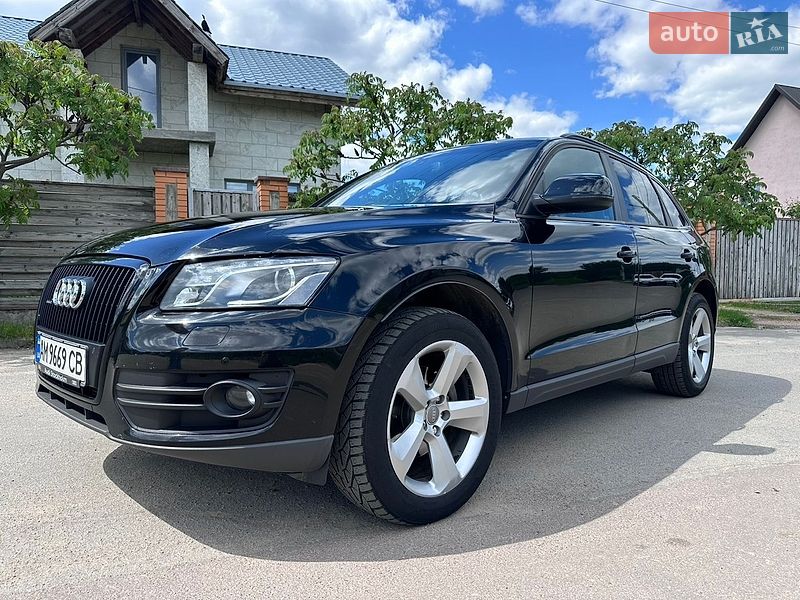 Внедорожник / Кроссовер Audi Q5 2012 в Житомире