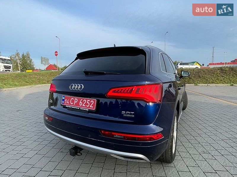 Позашляховик / Кросовер Audi Q5 2018 в Стрию