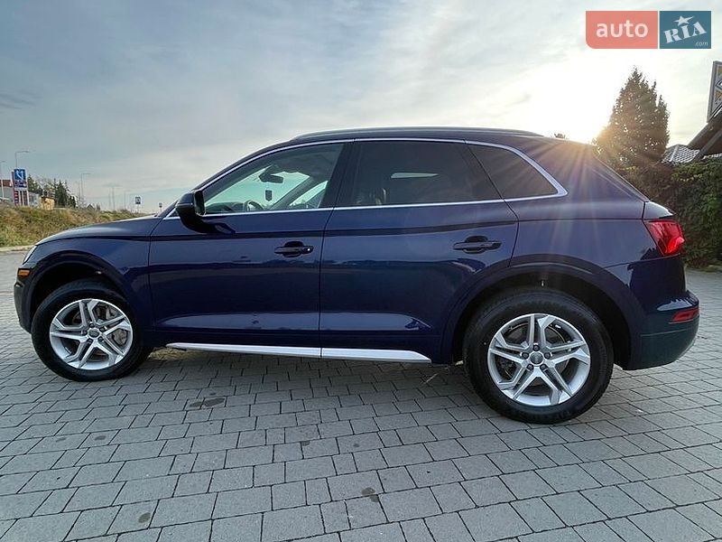 Позашляховик / Кросовер Audi Q5 2018 в Стрию