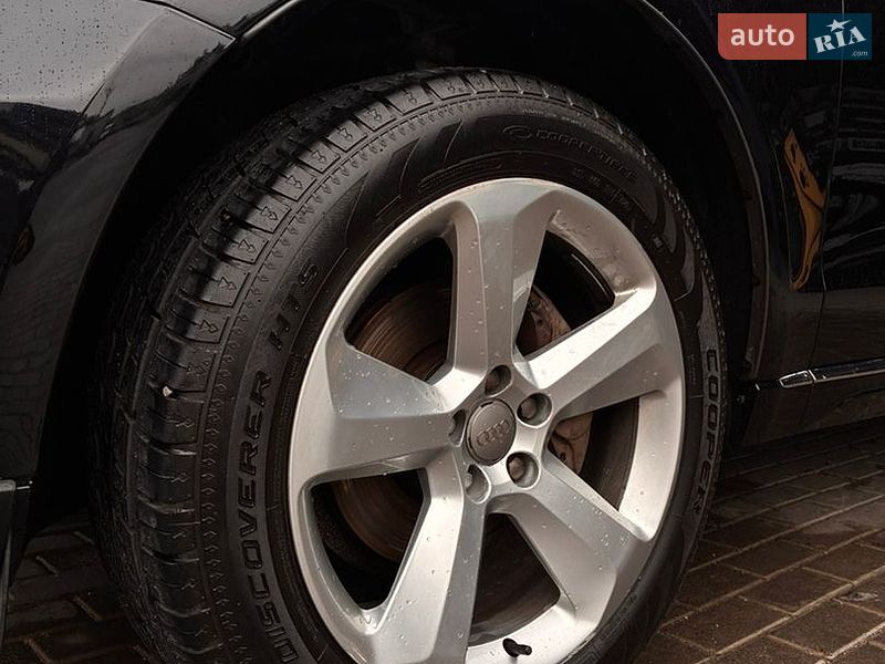 Внедорожник / Кроссовер Audi Q5 2015 в Киеве