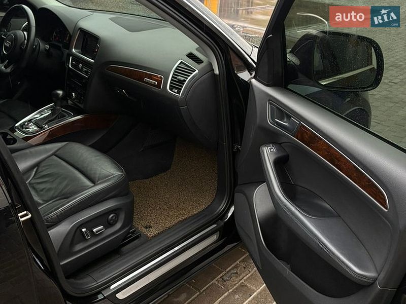 Внедорожник / Кроссовер Audi Q5 2015 в Киеве