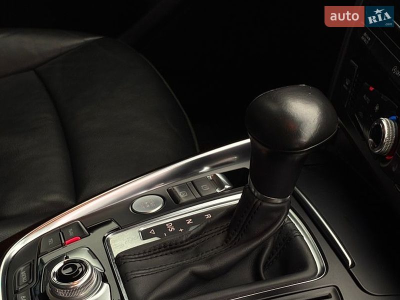 Внедорожник / Кроссовер Audi Q5 2015 в Киеве
