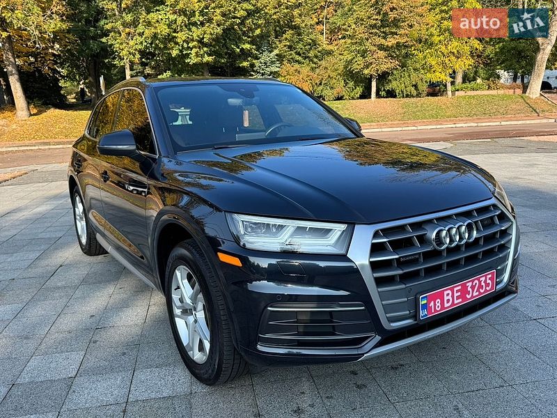 Внедорожник / Кроссовер Audi Q5 2018 в Житомире