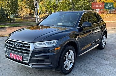 Внедорожник / Кроссовер Audi Q5 2018 в Житомире