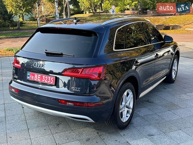 Внедорожник / Кроссовер Audi Q5 2018 в Житомире
