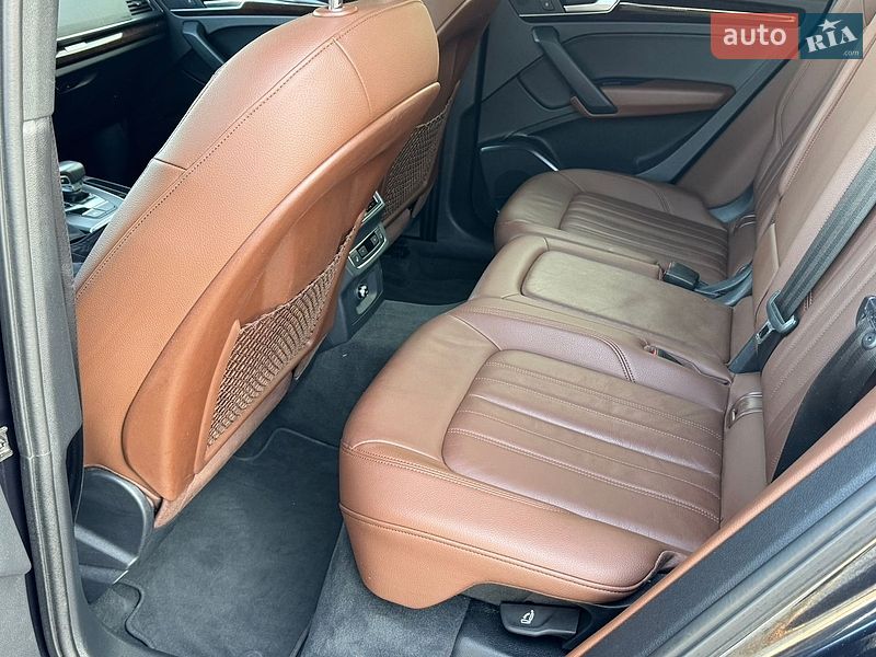 Внедорожник / Кроссовер Audi Q5 2018 в Житомире