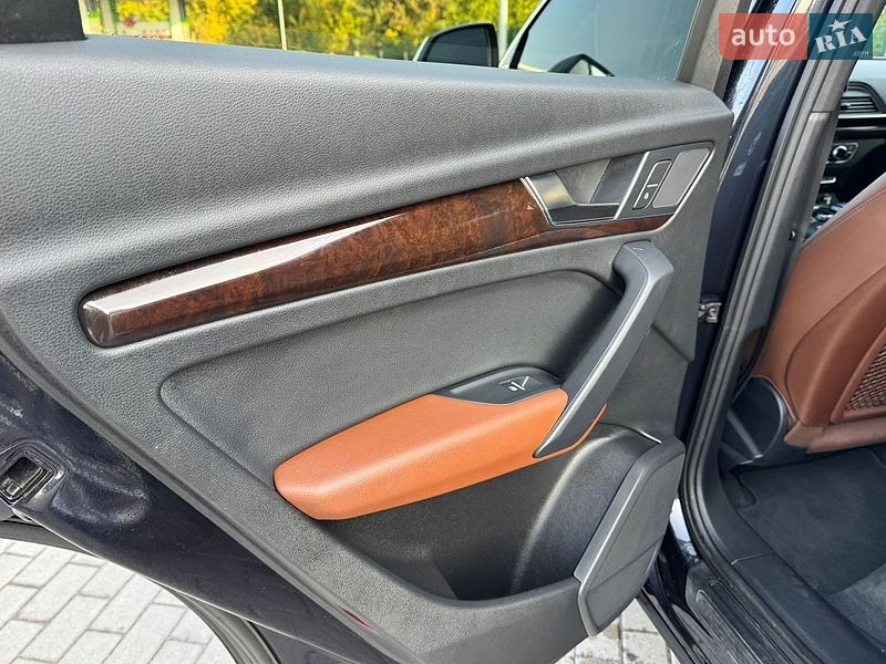 Внедорожник / Кроссовер Audi Q5 2018 в Житомире