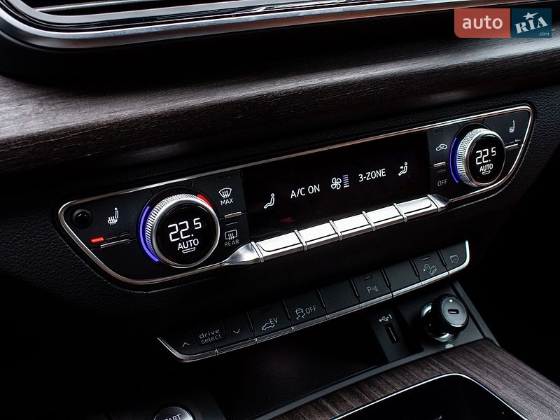 Позашляховик / Кросовер Audi Q5 2024 в Львові