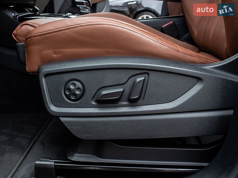 Позашляховик / Кросовер Audi Q5 2024 в Львові