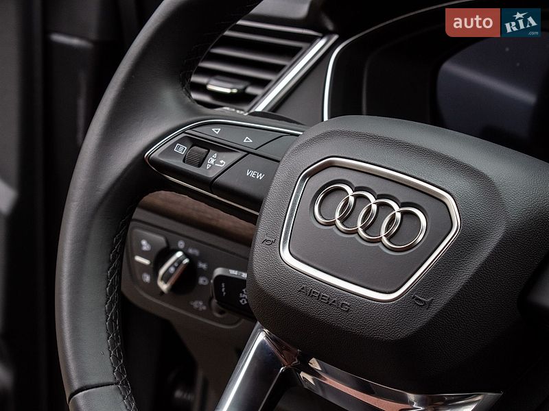 Позашляховик / Кросовер Audi Q5 2024 в Львові