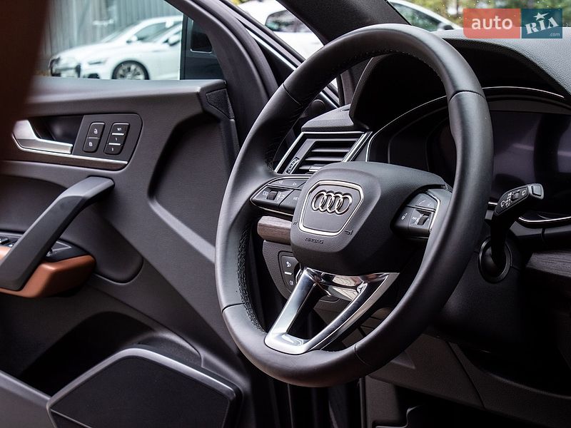 Позашляховик / Кросовер Audi Q5 2024 в Львові