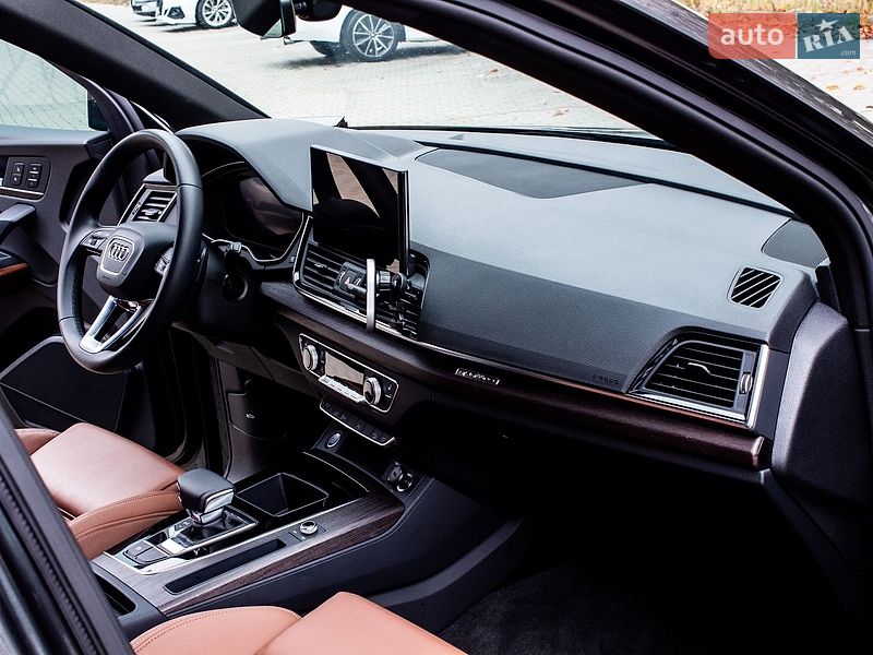 Позашляховик / Кросовер Audi Q5 2024 в Львові