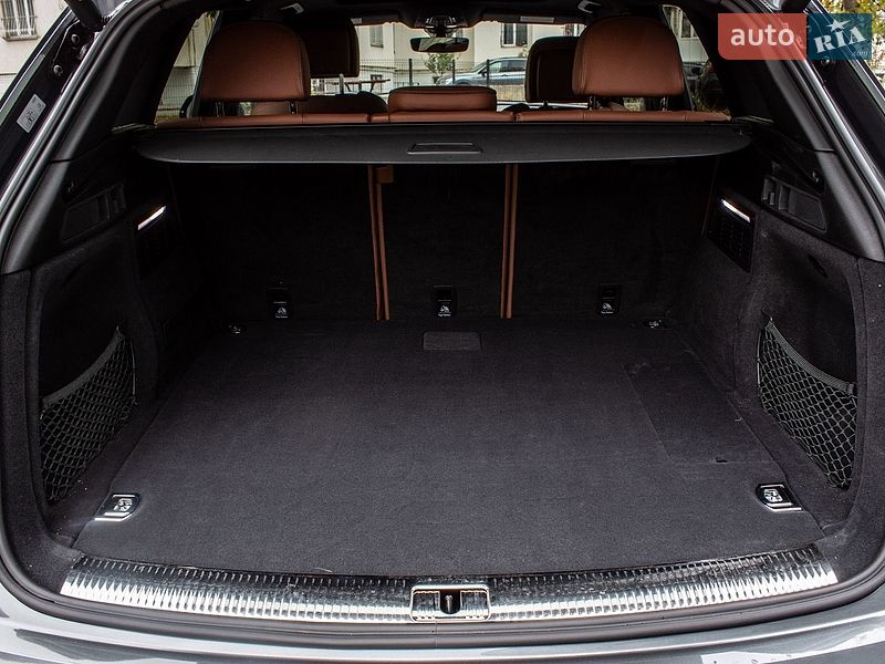 Позашляховик / Кросовер Audi Q5 2024 в Львові
