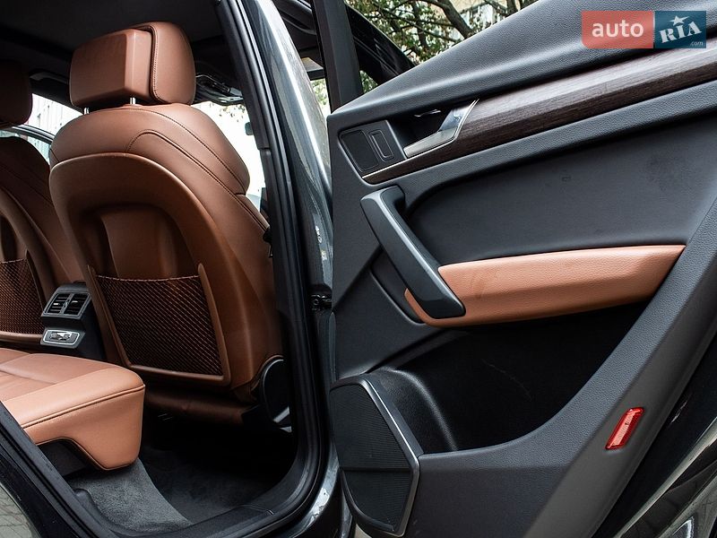 Позашляховик / Кросовер Audi Q5 2024 в Львові