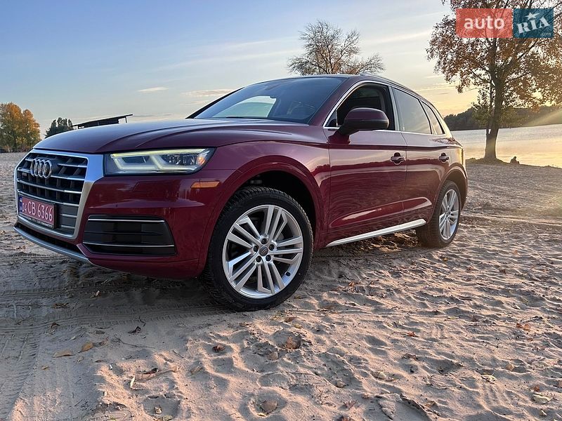 Внедорожник / Кроссовер Audi Q5 2018 в Киеве