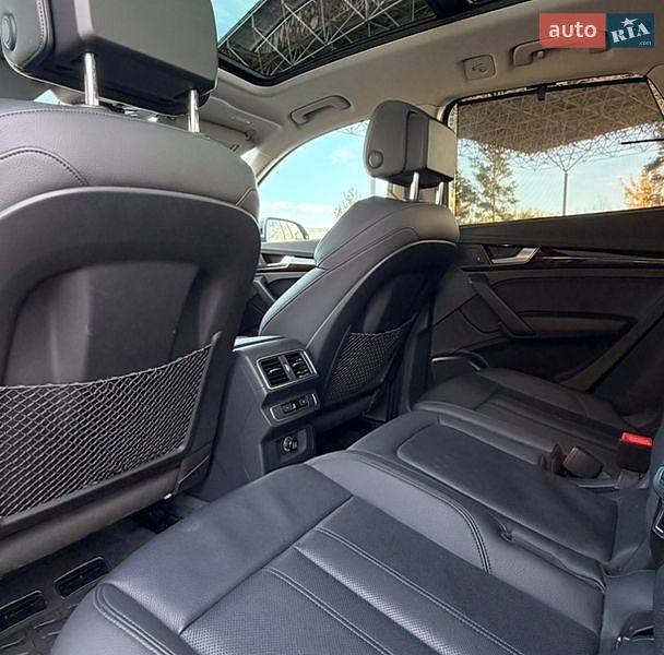 Позашляховик / Кросовер Audi Q5 2018 в Самборі фото 72 Позашляховик / Кросовер Audi Q5 2018 в Самборі