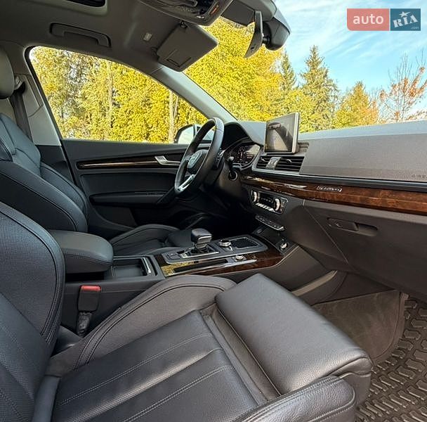 Позашляховик / Кросовер Audi Q5 2018 в Самборі фото 79 Позашляховик / Кросовер Audi Q5 2018 в Самборі